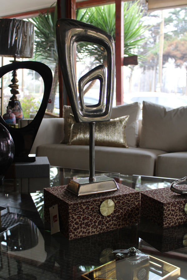 Escultura de mesa plata