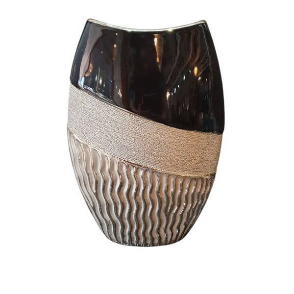 Jarrón negro dorado brillos