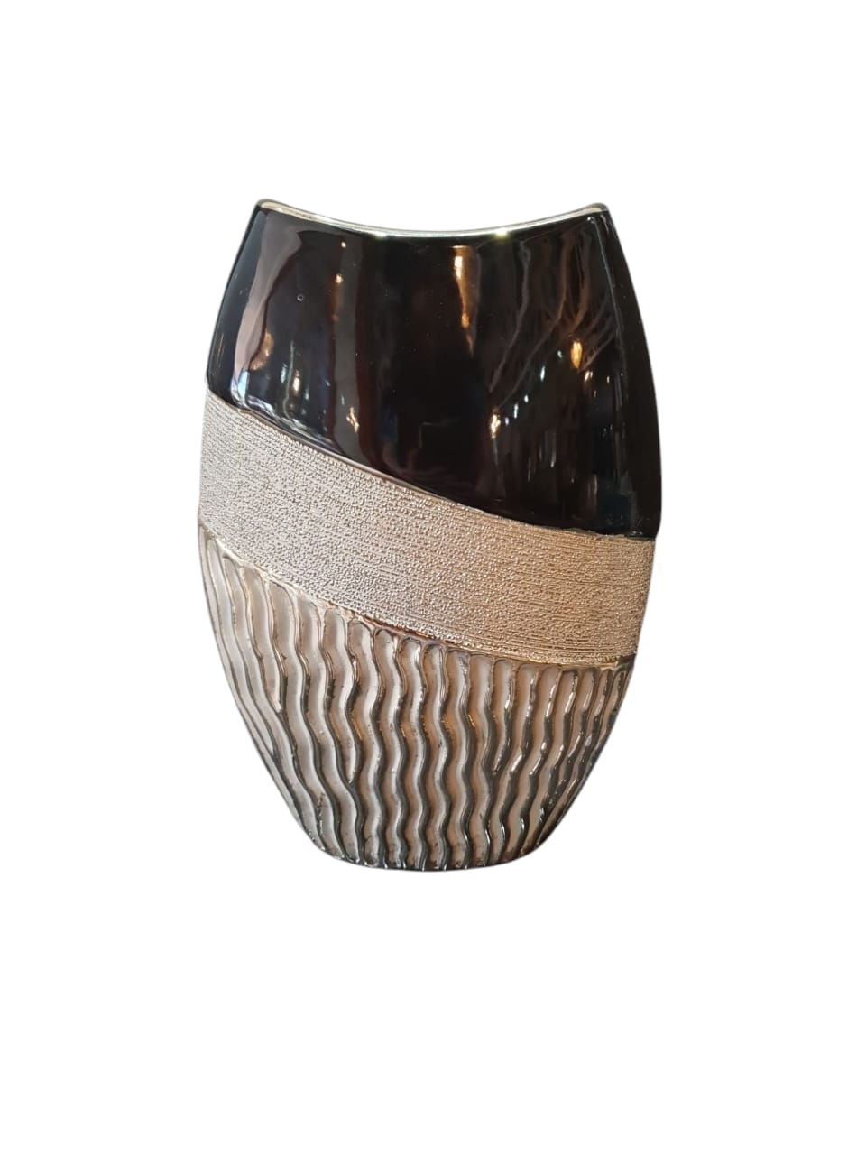 Jarrón negro dorado brillos